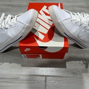 Nike Court Legacy Size 11.5